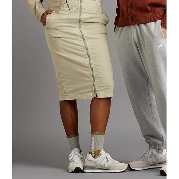 Women's 574 v3 Evergreen Suede Retro Lifestyle Sneakers Color Nimbus Cloud ReV - Picture 8 of 8